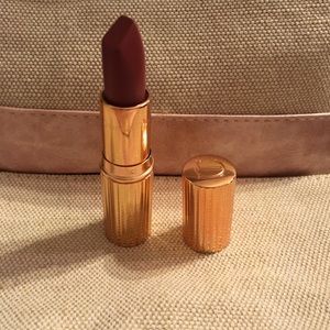 Charlotte Tilbury Bond Girl. NEW authentic